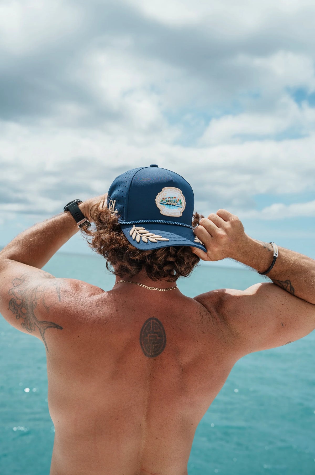 Boquerón Bay Navy Blue Performance Trucker Cap