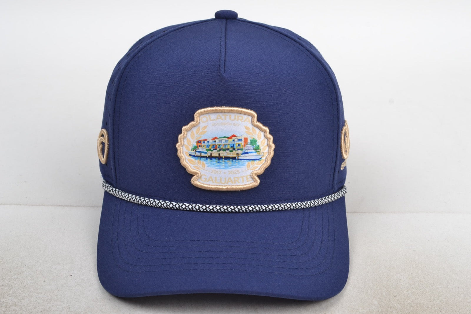 Boquerón Bay Navy Blue Performance Trucker Cap — Galuarte Puerto Rico streetwear