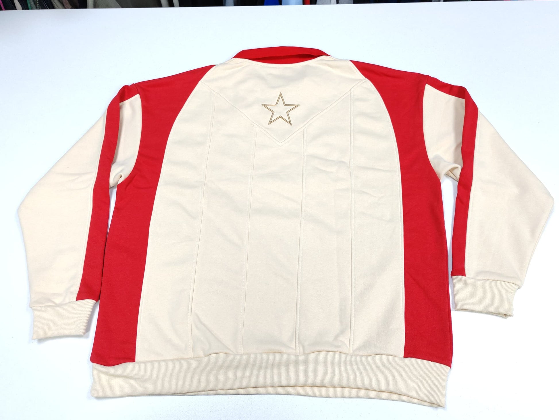 Herencia Rugby Pullover – Oversized — Galuarte rugby pullover, view 2